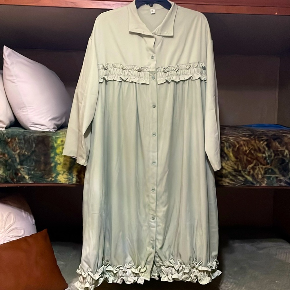 Women’s green oversized dress one size